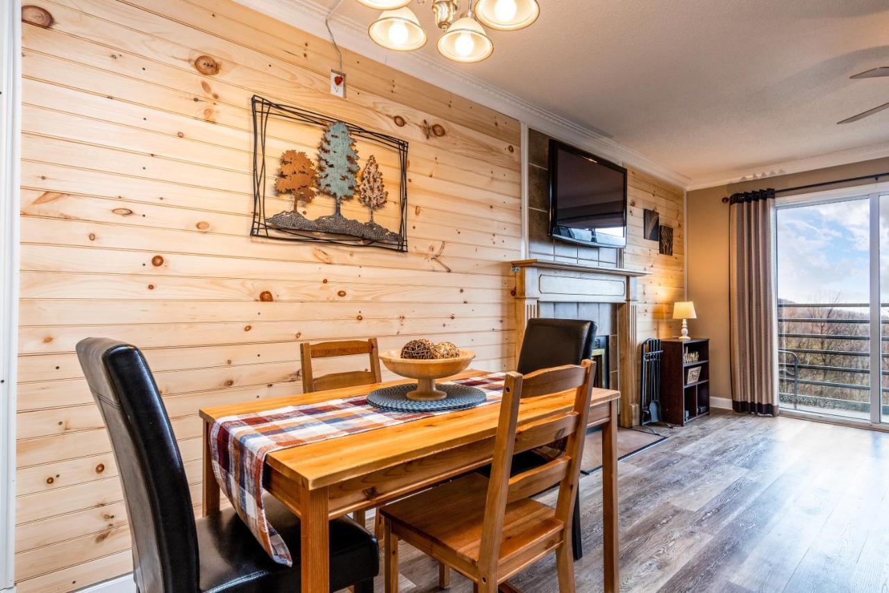 Sky High Views!!-Peak Mountaintop-Outdoor Pool-Close To Downtown-Private Balcony-Wifi-Cable Gatlinburg Extérieur photo