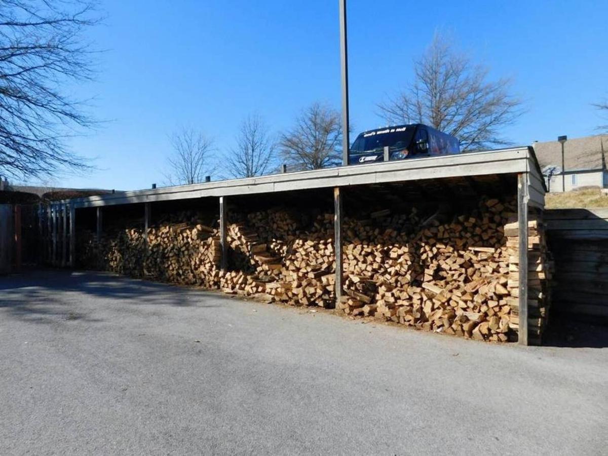 Sky High Views!!-Peak Mountaintop-Outdoor Pool-Close To Downtown-Private Balcony-Wifi-Cable Gatlinburg Extérieur photo